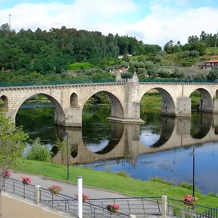 Hotell Os Poetas Ponte da Barca